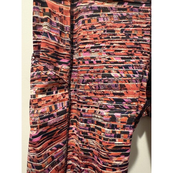 Lululemon Fast Free Legging II 25" *Nulux Flash Pleat Orange Multi Size 6 Small - Picture 3 of 6